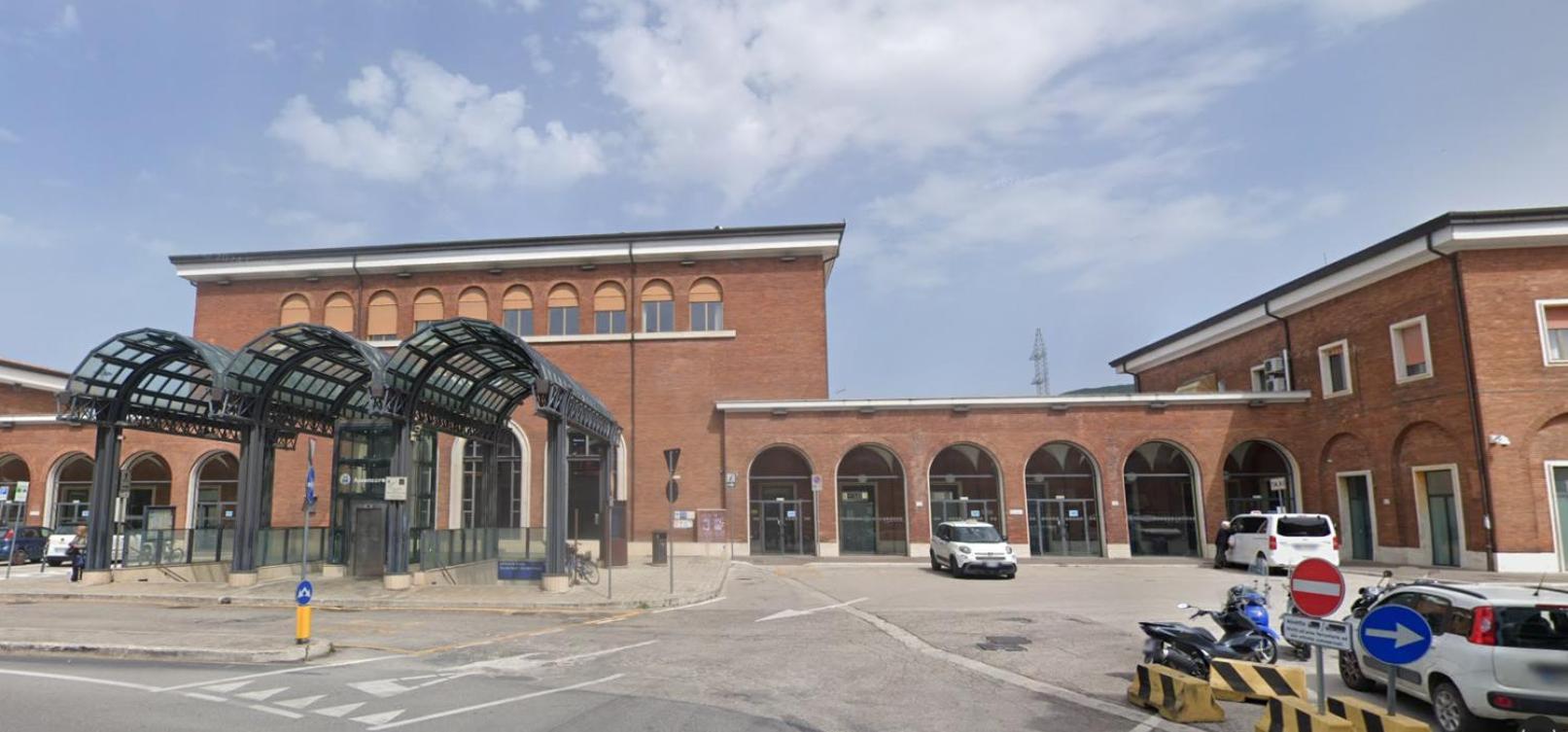 Hotel Le Stanze Di Polly Foligno Exterior foto